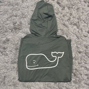 Vineyard vines sweatshirt